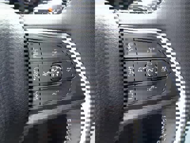 Used 2023 Jeep Grand Cherokee Limited image 21