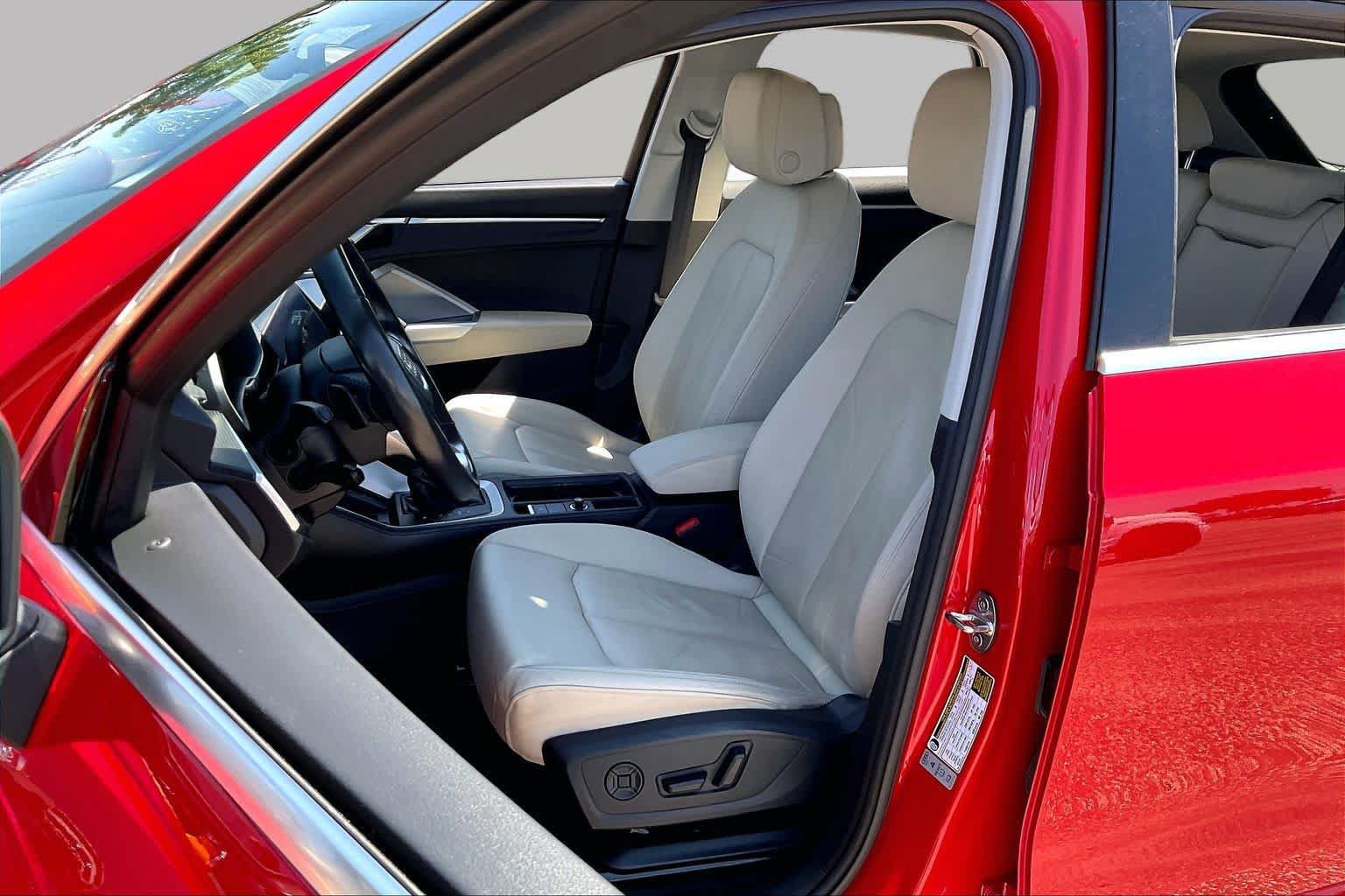Used 2024 Audi Q3 2.0T Premium AWD/4WD image 8