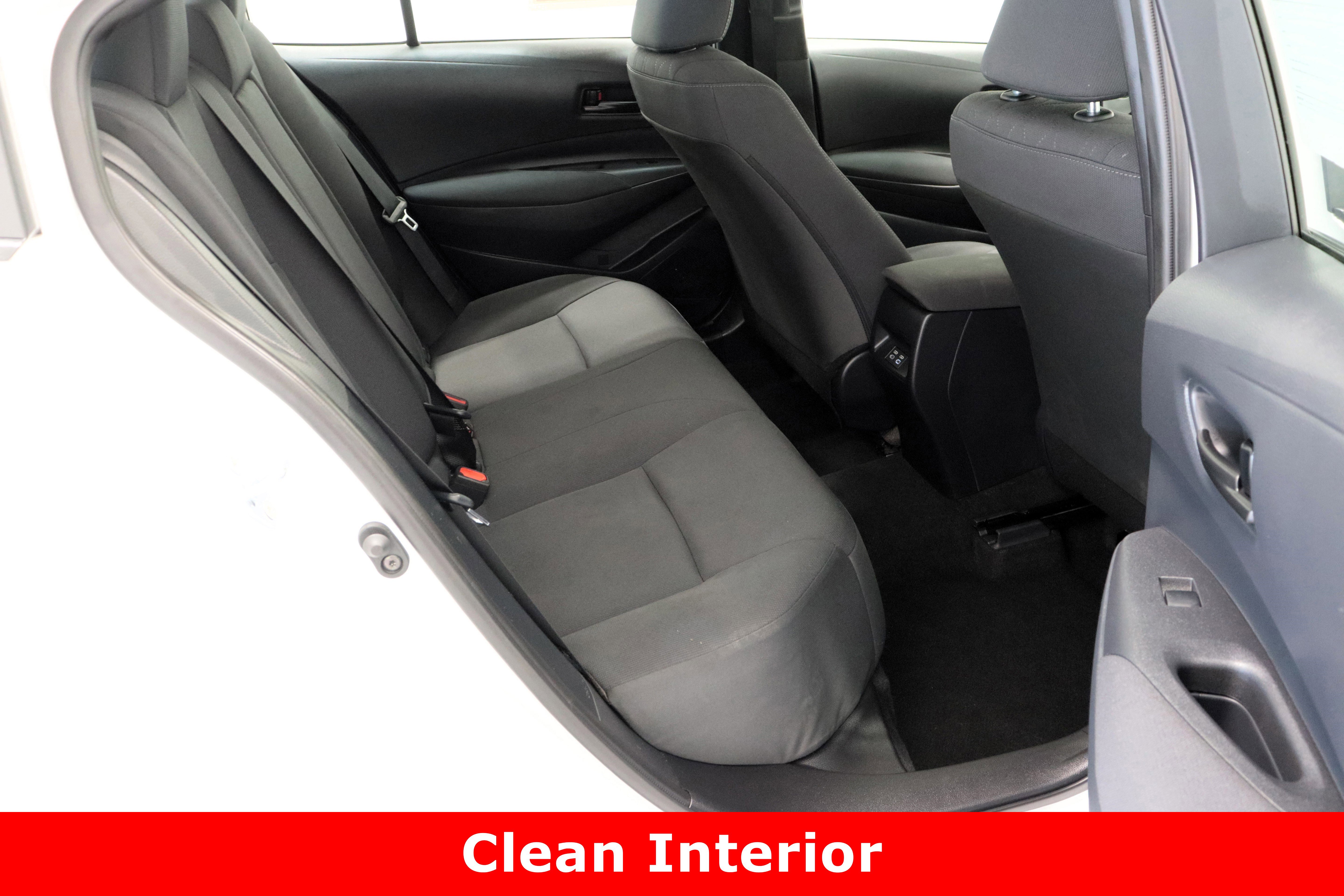 Used 2025 Toyota Corolla LE image 29