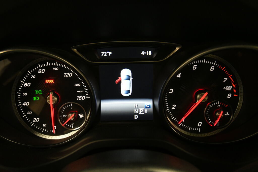 Used 2018 Mercedes-Benz CLA 250 4MATIC image 14