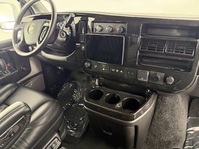 New 2024 Chevrolet Express 2500 Extended image 35