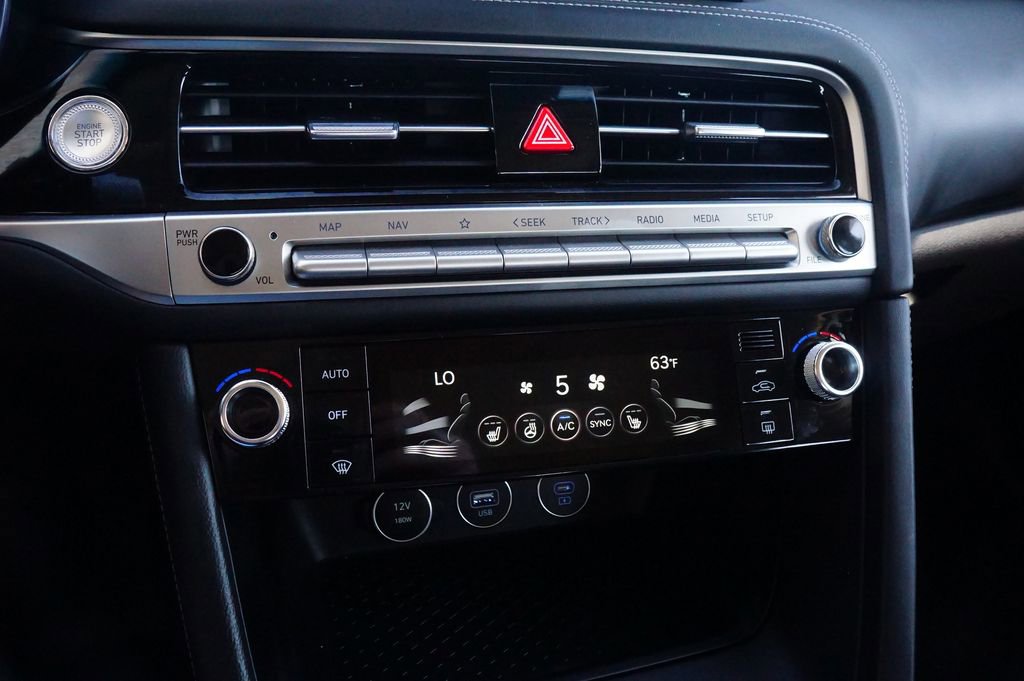 Certified 2026 Genesis G70 2.5T image 10