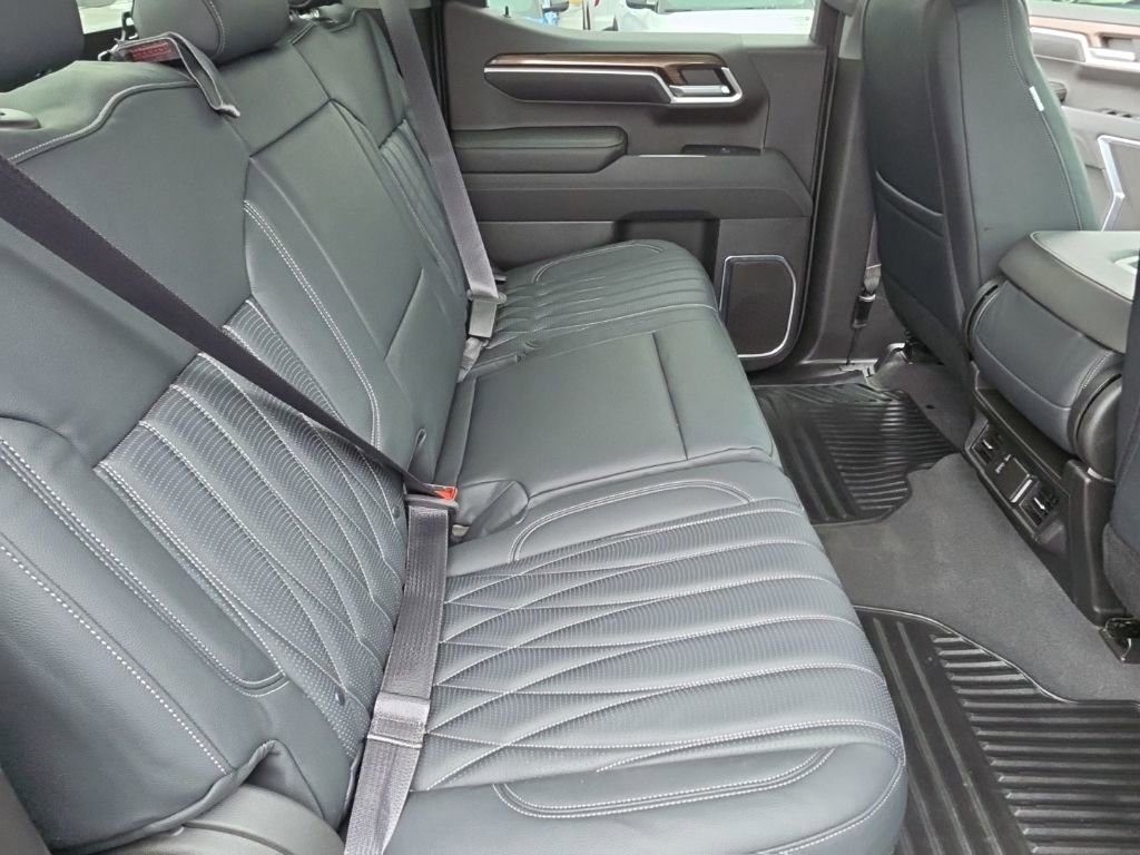 Used 2022 Chevrolet Silverado 1500 LT image 26