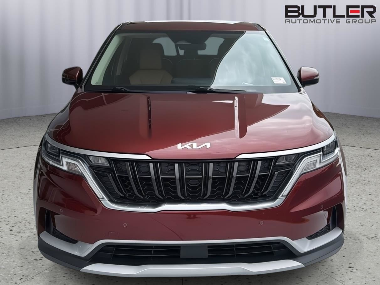 Used 2022 Kia Carnival EX FWD image 9
