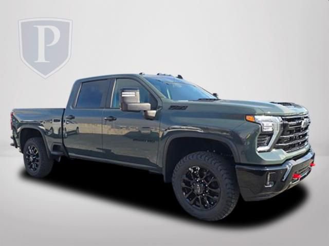 New 2026 Chevrolet Silverado 2500 LT image 2