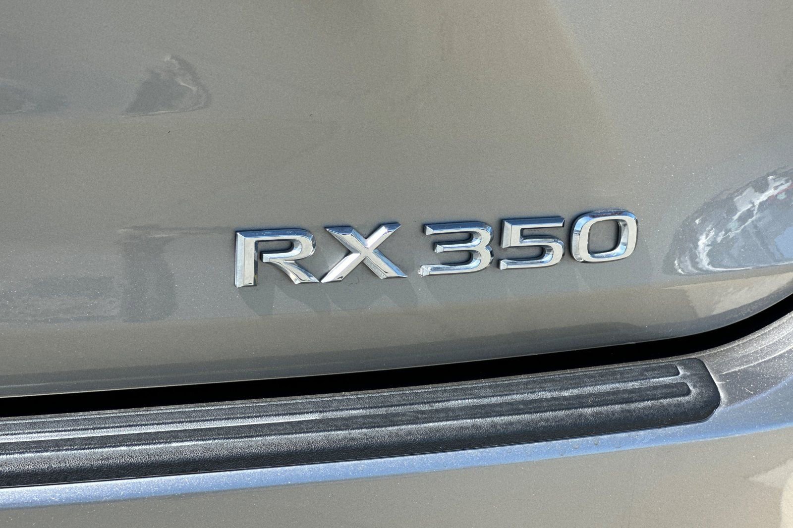 Used 2020 Lexus RX 350 FWD w/ Accessory Package image 27