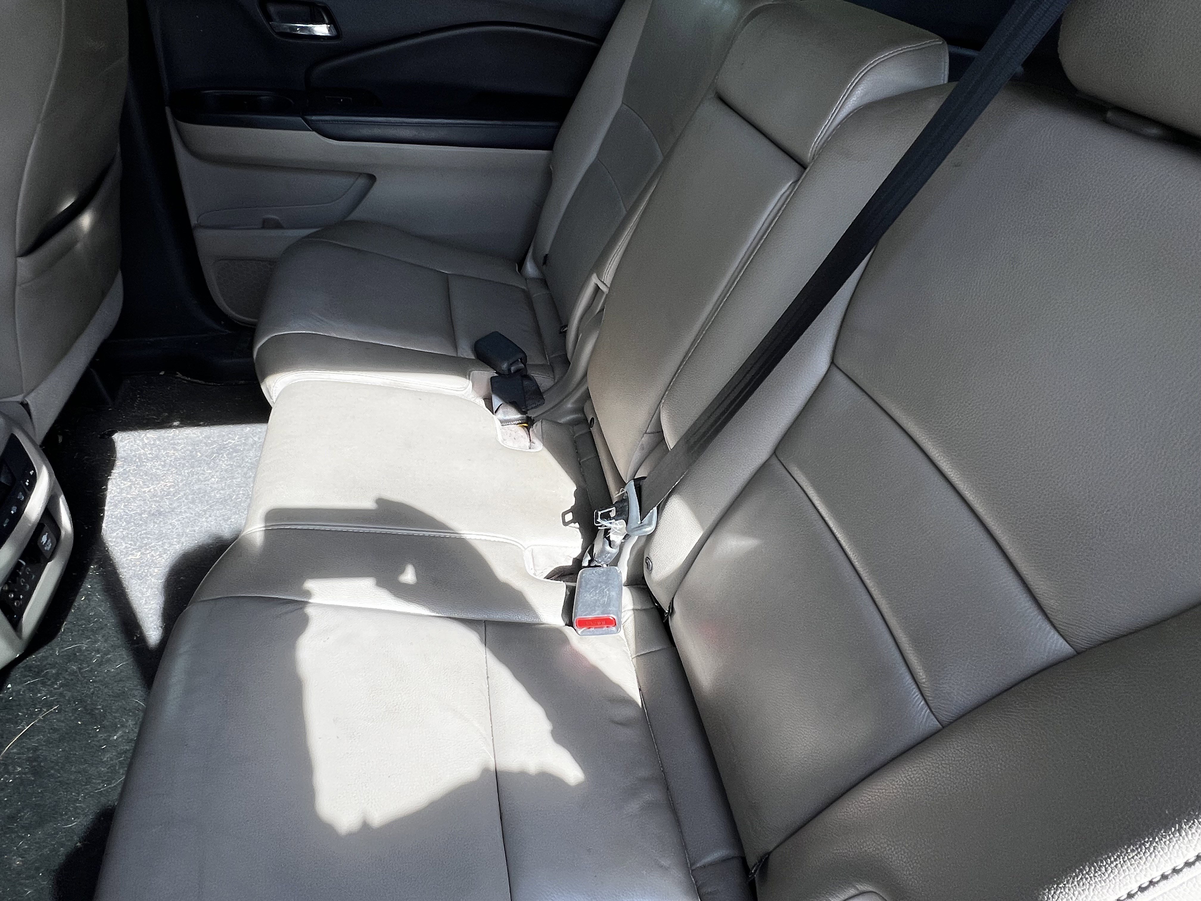 Used 2016 Honda Pilot EX-L image 30