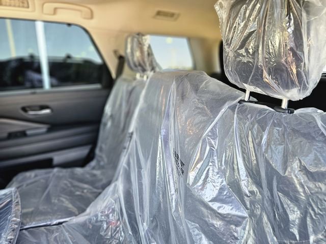 New 2026 Nissan Pathfinder Platinum w/ Cargo Package FWD image 29