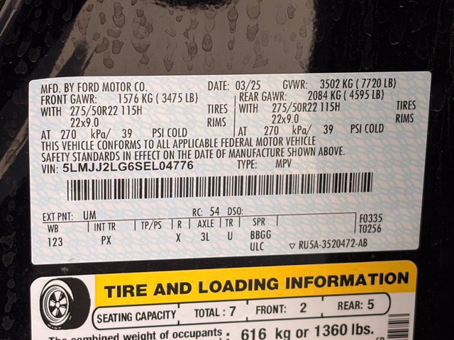 Used 2025 Lincoln Navigator Reserve AWD/4WD image 20