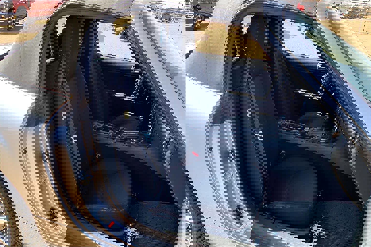 Used 2012 MAZDA MX-5 Miata Touring image 8