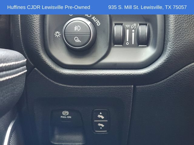 Used 2023 RAM 1500 Laramie AWD/4WD image 29