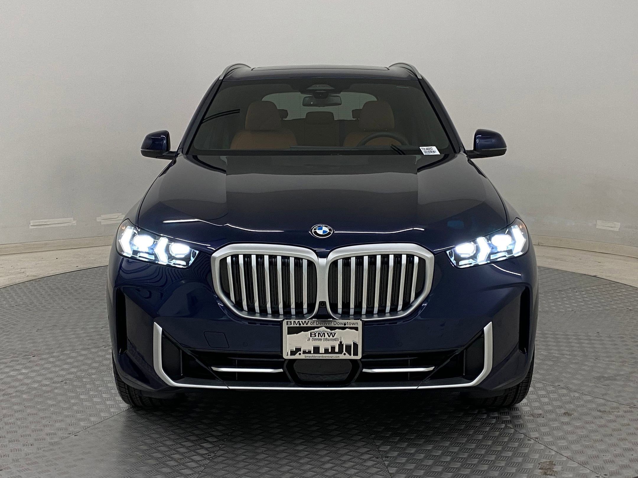 Used 2026 BMW X5 xDrive40i w/ Climate Comfort Package image 5