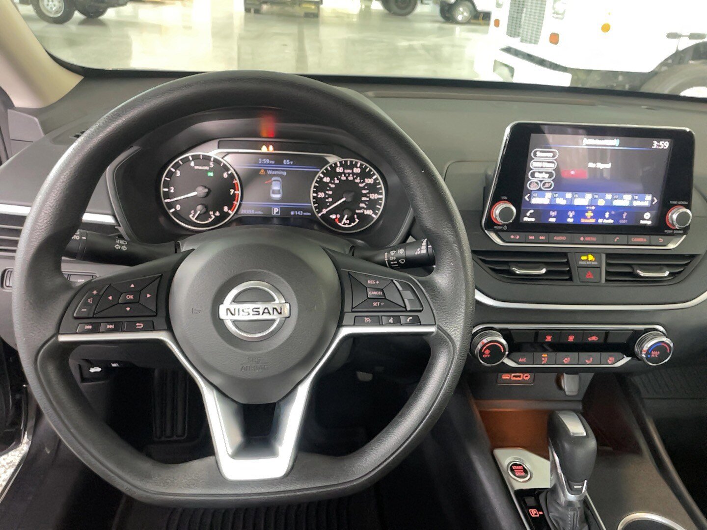 Used 2022 Nissan Altima 2.5 SV AWD/4WD image 12