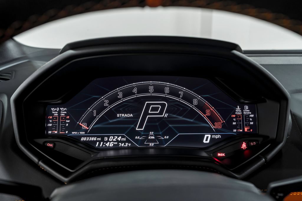 Used 2023 Lamborghini Huracan Tecnica RWD image 15
