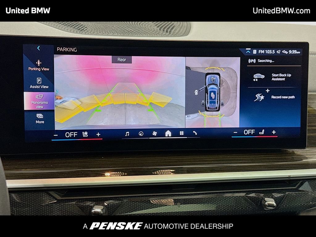 Used 2024 BMW X7 xDrive40i w/ Premium Package AWD/4WD image 9