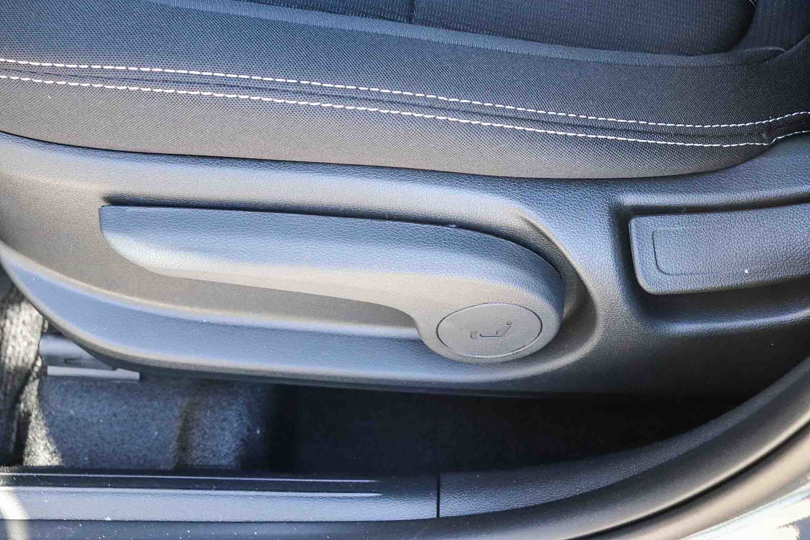 New 2026 Hyundai Venue SEL FWD image 20