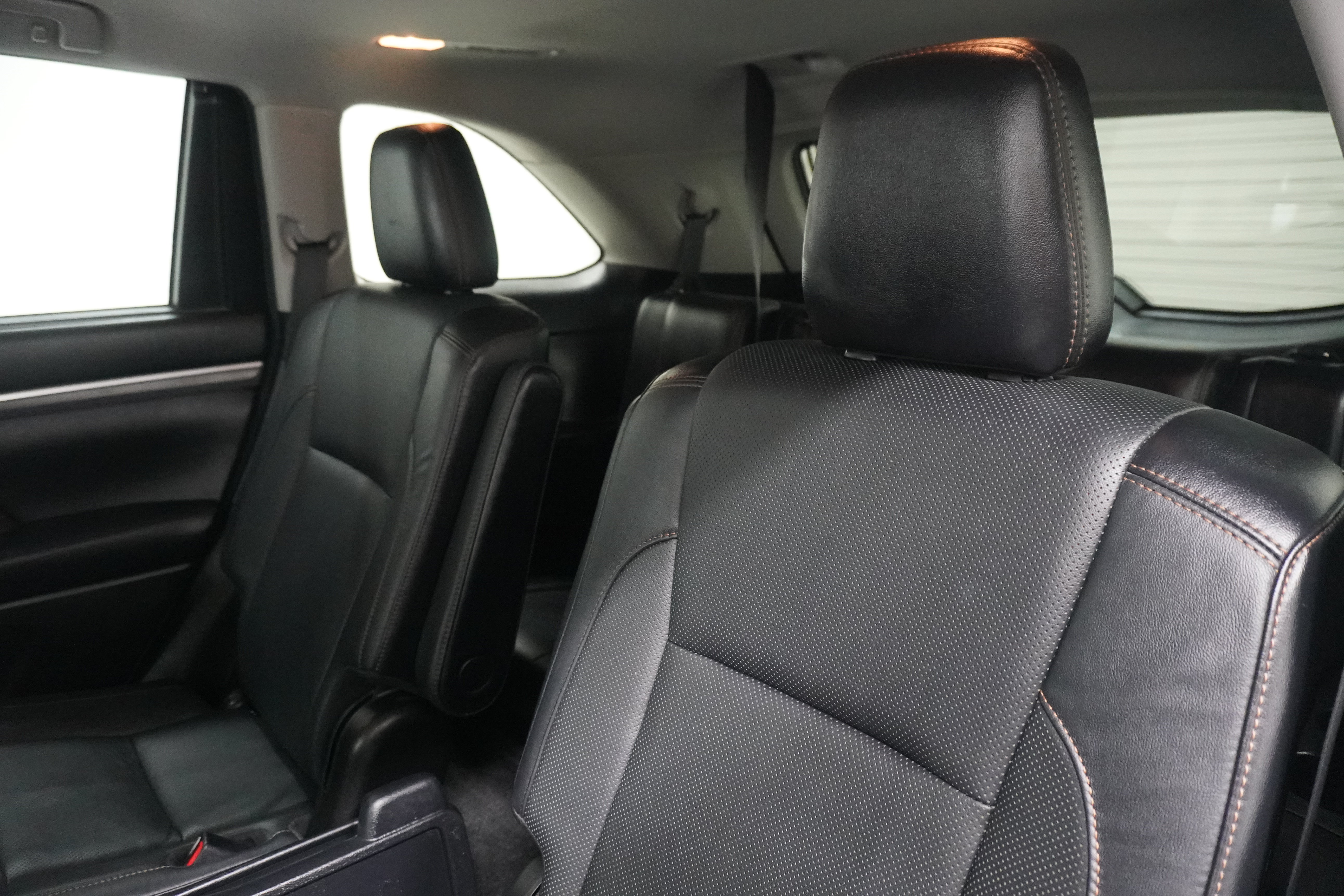 Used 2017 Toyota Highlander Limited Platinum FWD image 13