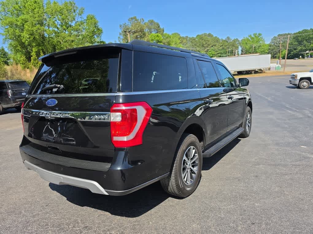 Used 2019 Ford Expedition Max XLT AWD/4WD image 3