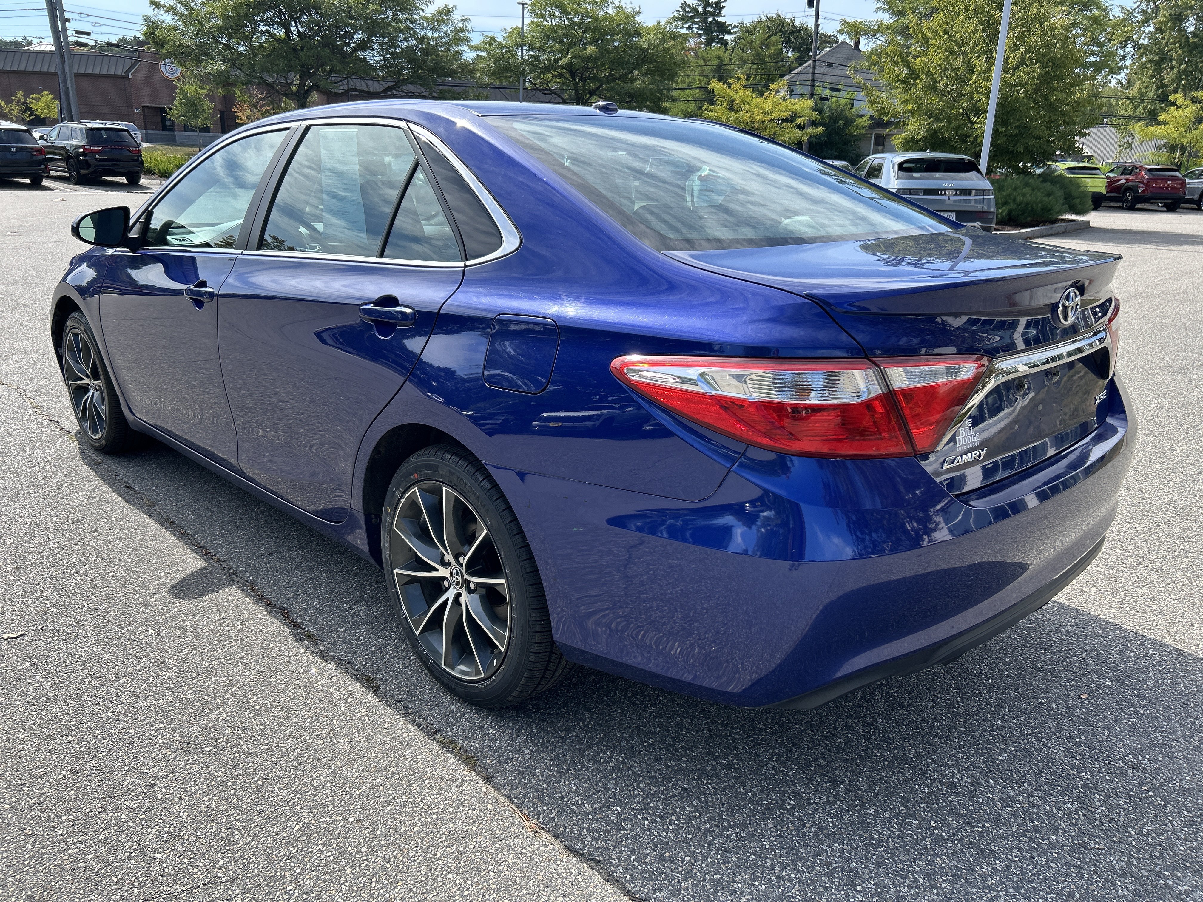 Used 2016 Toyota Camry XSE w/ Moonroof Package FWD image 7