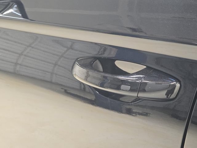 New 2026 Volkswagen Taos SE AWD/4WD image 9