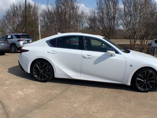 Used 2024 Lexus IS 350 F Sport image 9