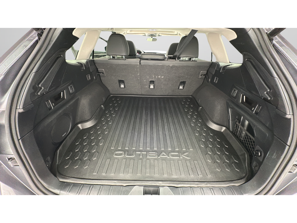 Used 2025 Subaru Outback Onyx Edition AWD/4WD image 24