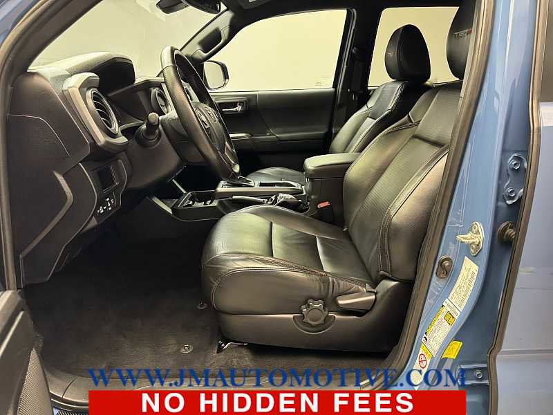 Used 2018 Toyota Tacoma TRD Pro AWD/4WD image 14