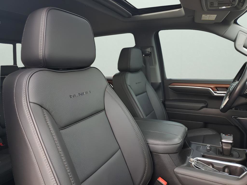 Used 2023 GMC Sierra 1500 Denali w/ Denali Reserve Package image 15