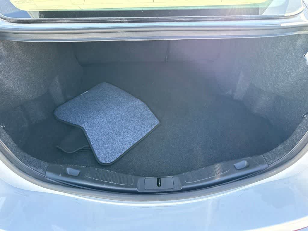 Used 2019 Ford Fusion SE FWD image 10