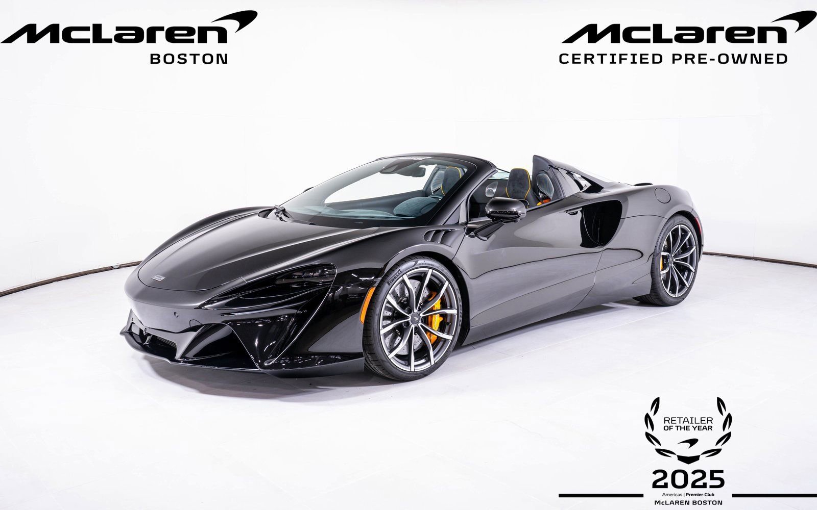 Used 2025 McLaren Artura Spider RWD image 1