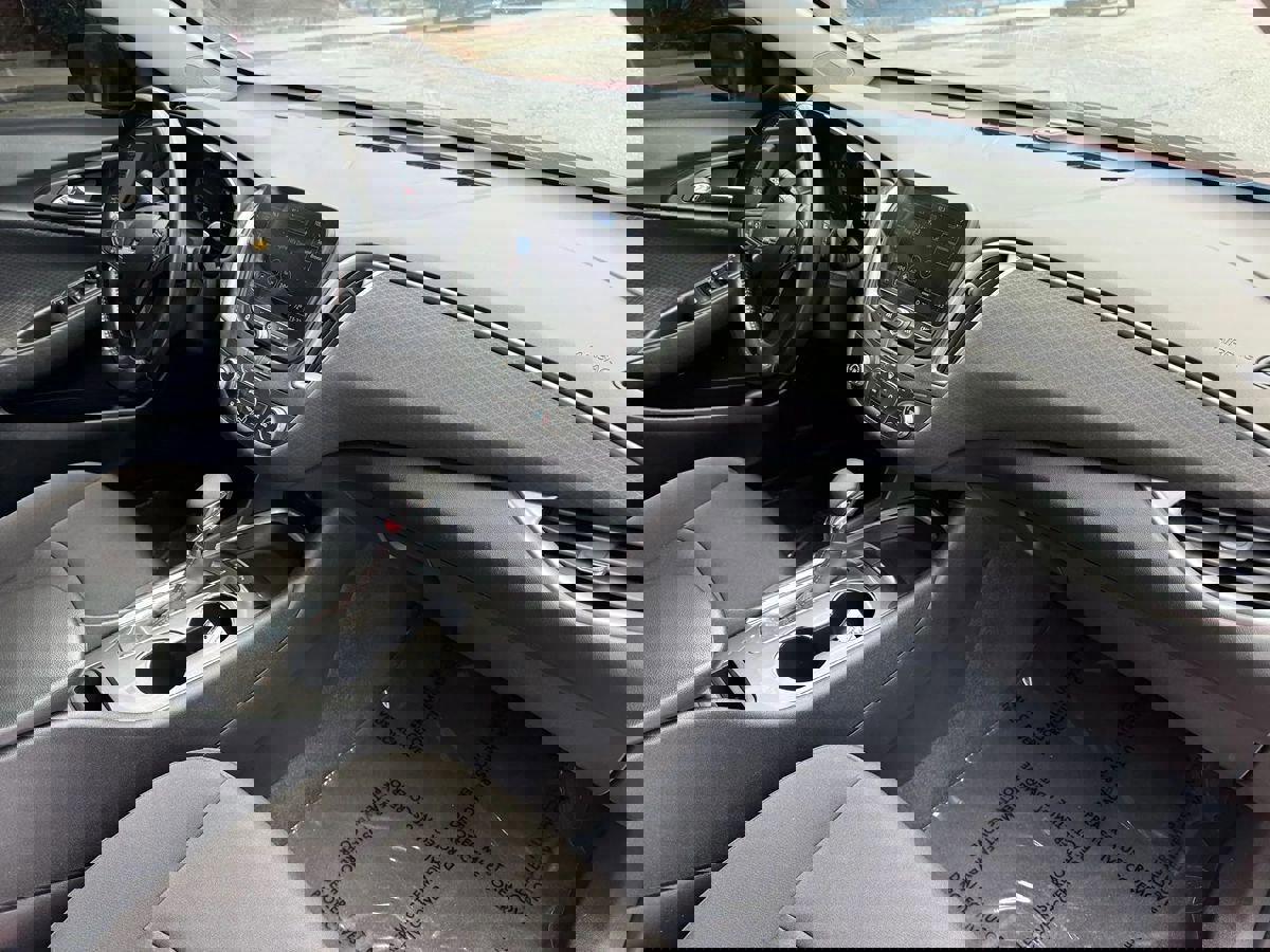 Used 2021 Chevrolet Malibu RS image 14