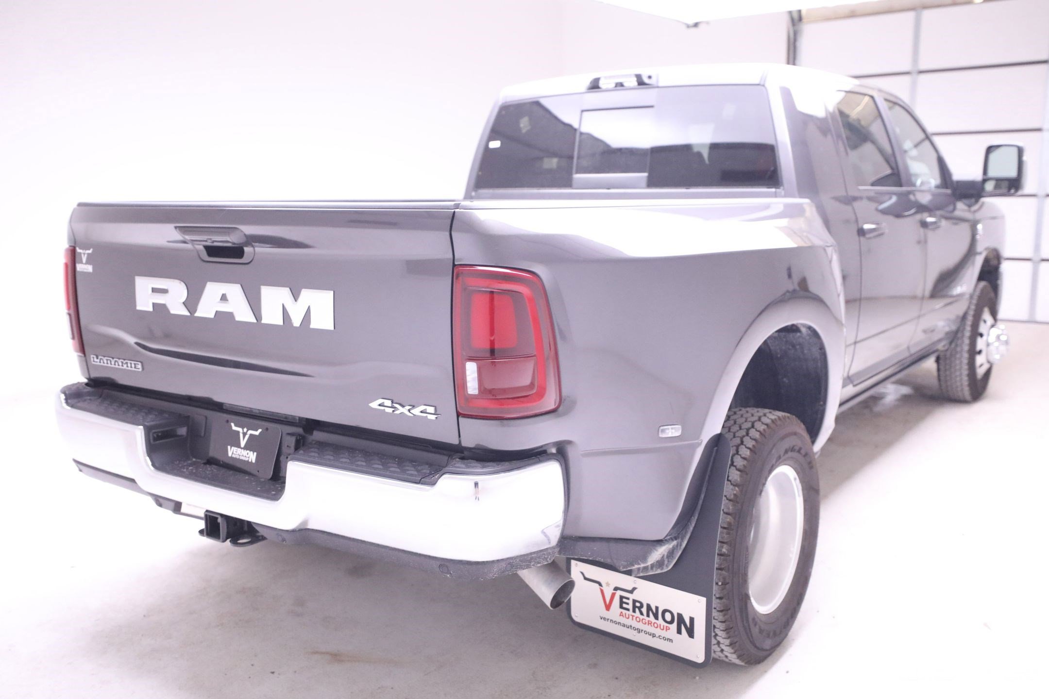 New 2025 RAM 3500 Laramie image 5