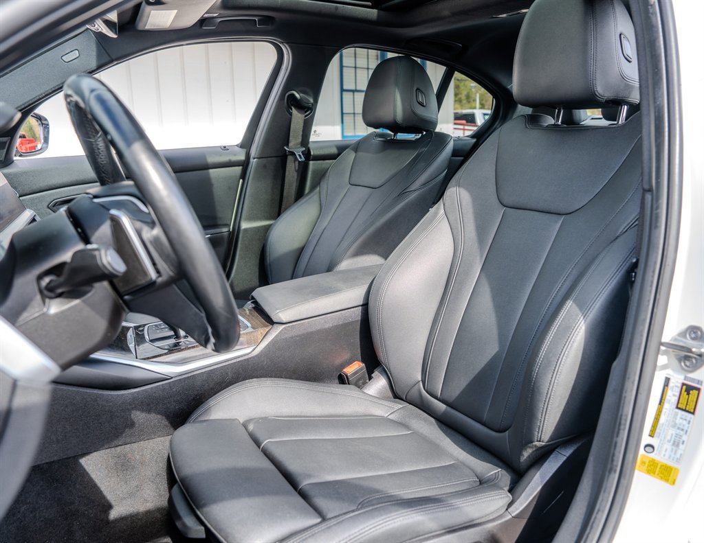 Used 2020 BMW 330i Sedan image 27
