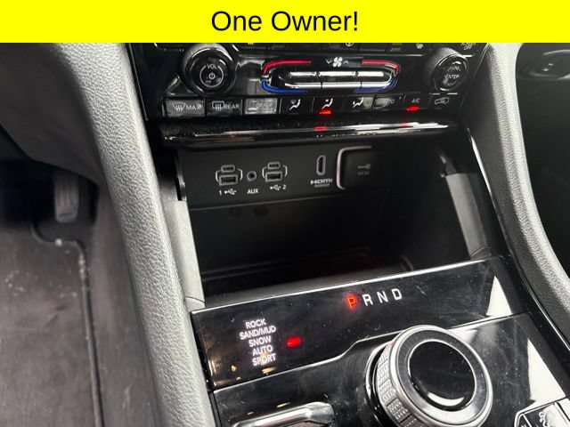 Used 2023 Jeep Grand Cherokee 4WD 4xe image 9