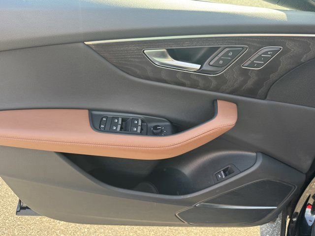 Certified 2023 Audi Q8 Premium Plus w/ Premium Plus Package image 26