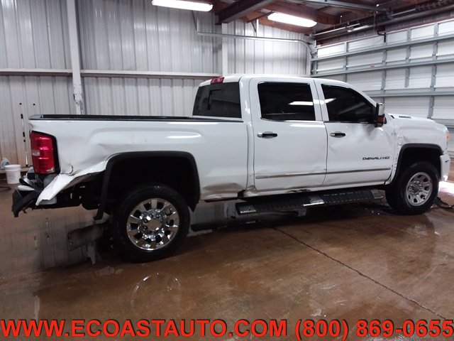Used 2018 GMC Sierra 2500 Denali w/ Duramax Plus Package image 6