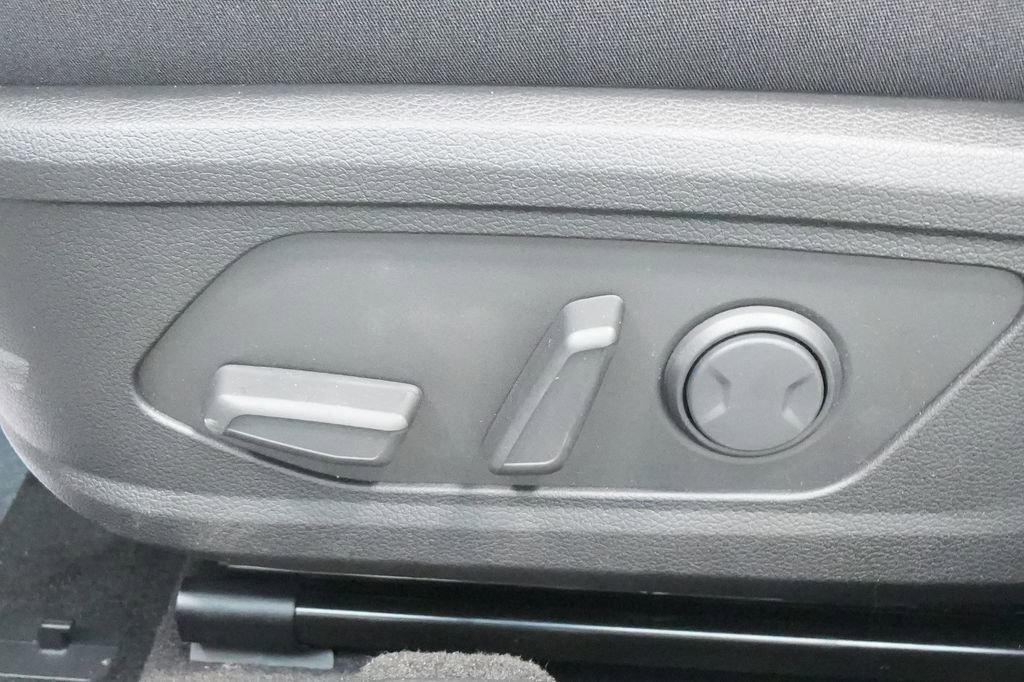 New 2026 Hyundai Sonata SEL AWD/4WD image 16
