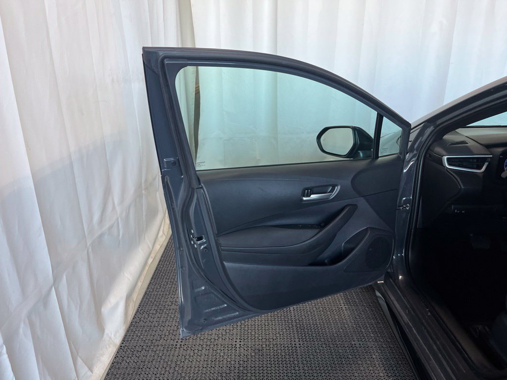 Used 2026 Toyota Corolla SE FWD image 18