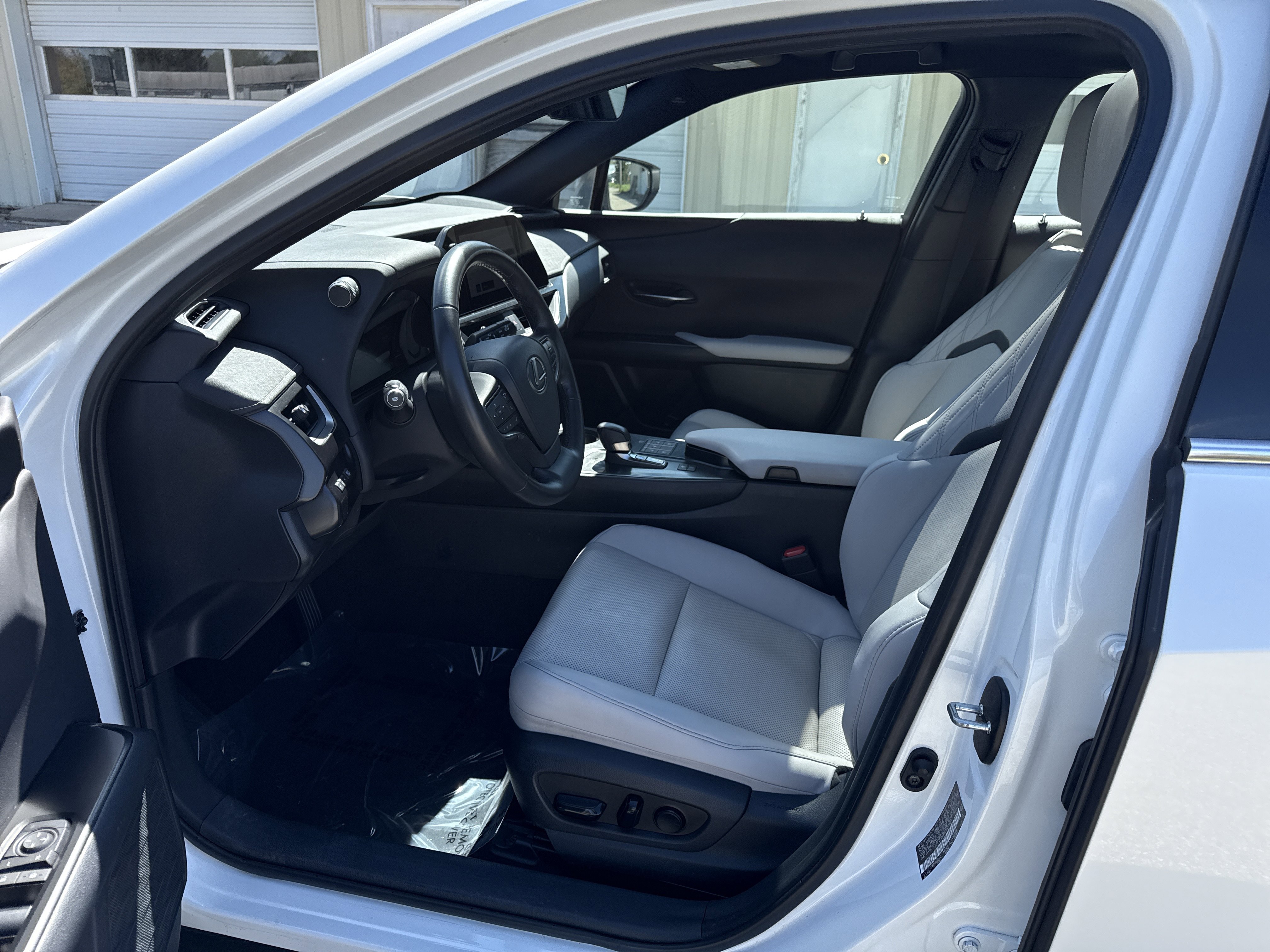 Used 2025 Lexus UX 300h AWD w/ Cold Area Package image 46