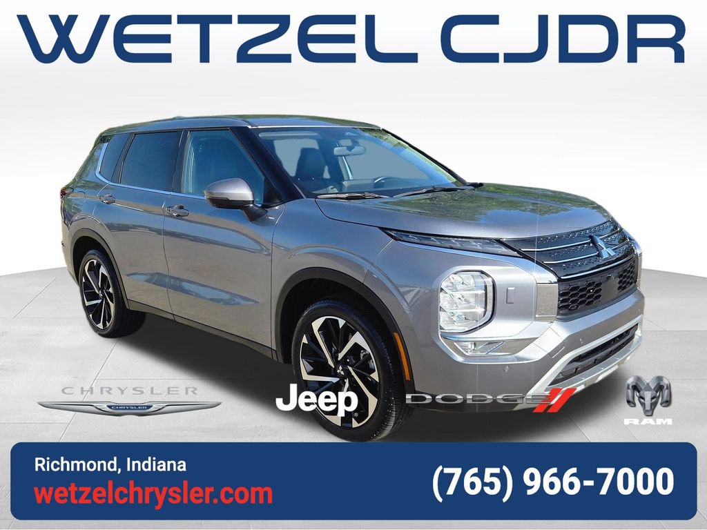 Used 2024 Mitsubishi Outlander SE
