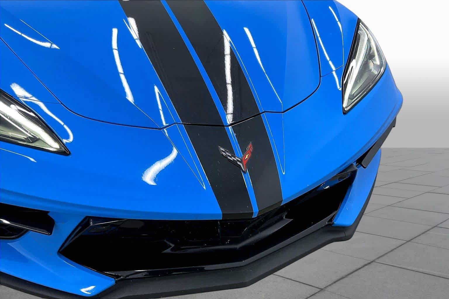 Used 2021 Chevrolet Corvette Stingray Preferred Cpe w/ Z51 Performance Package RWD image 27