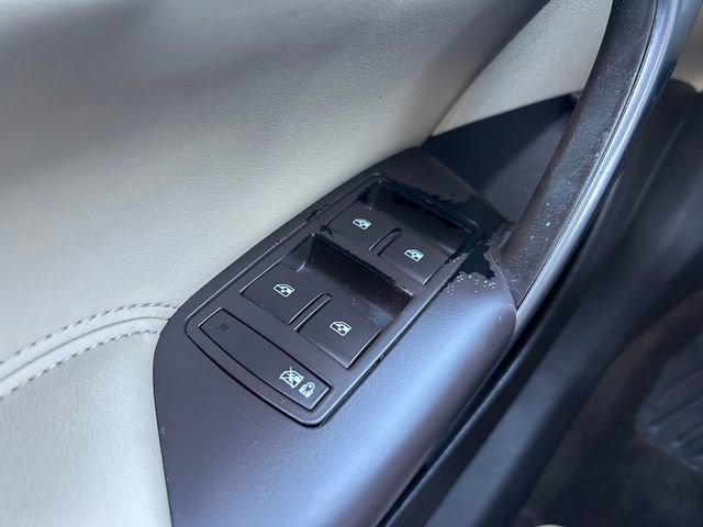 Used 2013 Buick Regal Premium FWD image 19