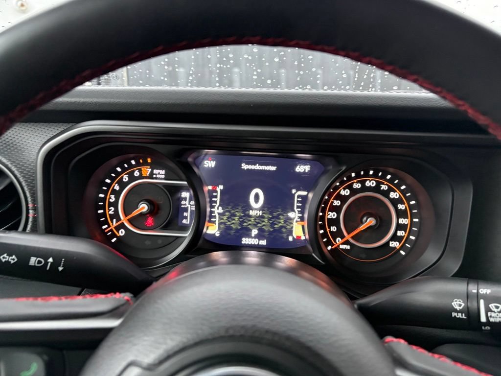 Used 2024 Jeep Gladiator Rubicon AWD/4WD image 18