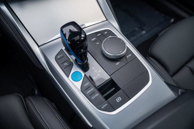 Used 2023 BMW i4 eDrive40 w/ M Sport Package image 35