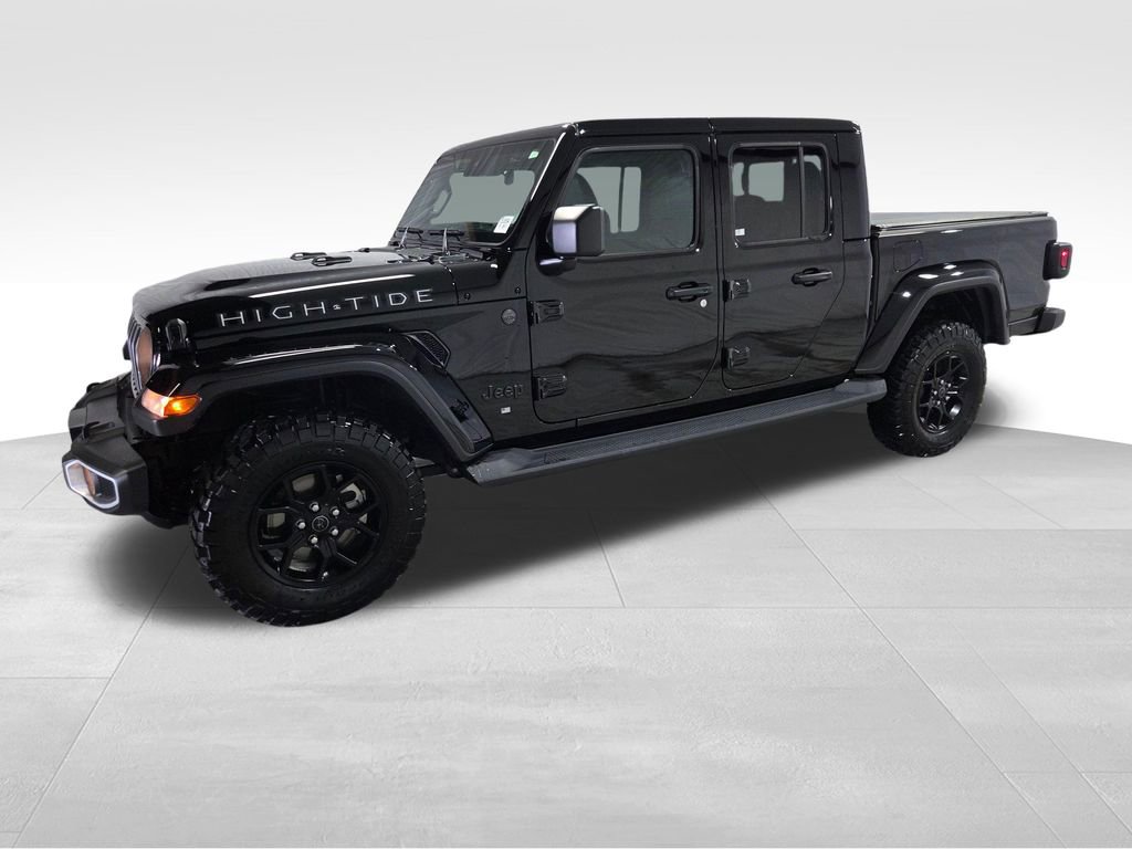 Certified 2025 Jeep Gladiator Sport image 18