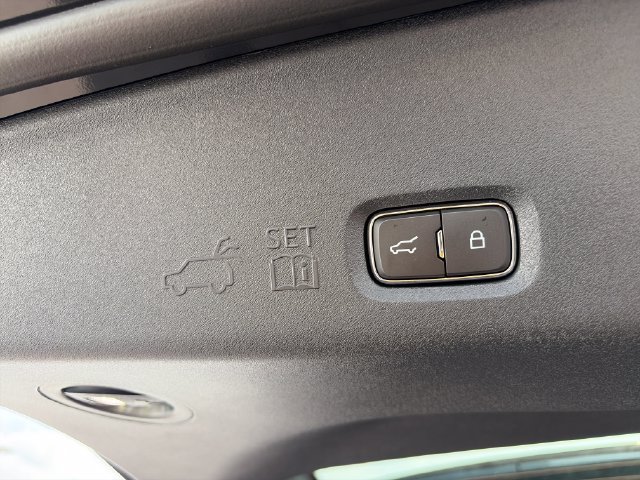 New 2027 Ford Expedition Active AWD/4WD image 9