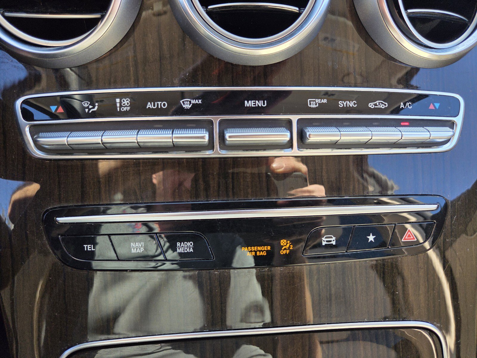 Used 2020 Mercedes-Benz GLC 300 image 24