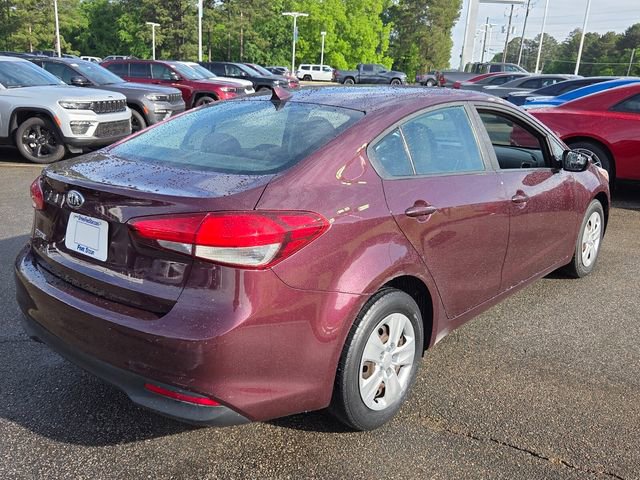 Used 2017 Kia Forte LX FWD image 12