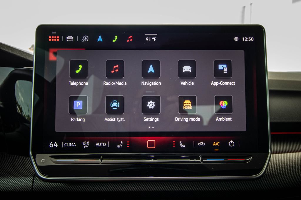 Used 2025 Volkswagen GTI SE FWD image 41