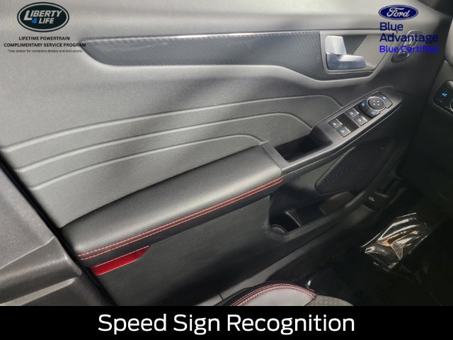 Used 2023 Ford Escape ST-Line Select w/ Tech Pack #2 AWD/4WD image 33